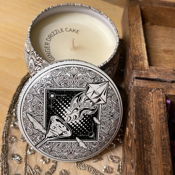 Magical Crystal, Sage & Meditation Holiday Gift Set - Picture 3 of 4